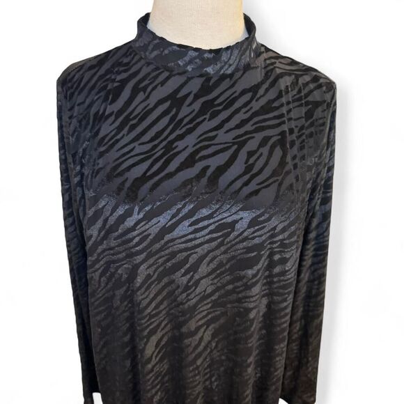 Lane Bryant Women’s Black Zebra Burnout Bodycon Mock Neck Dress Size 18 - Picture 3 of 10